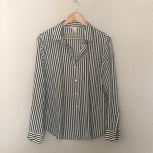 Black and white striped blouse by H&M. Size 14/Large